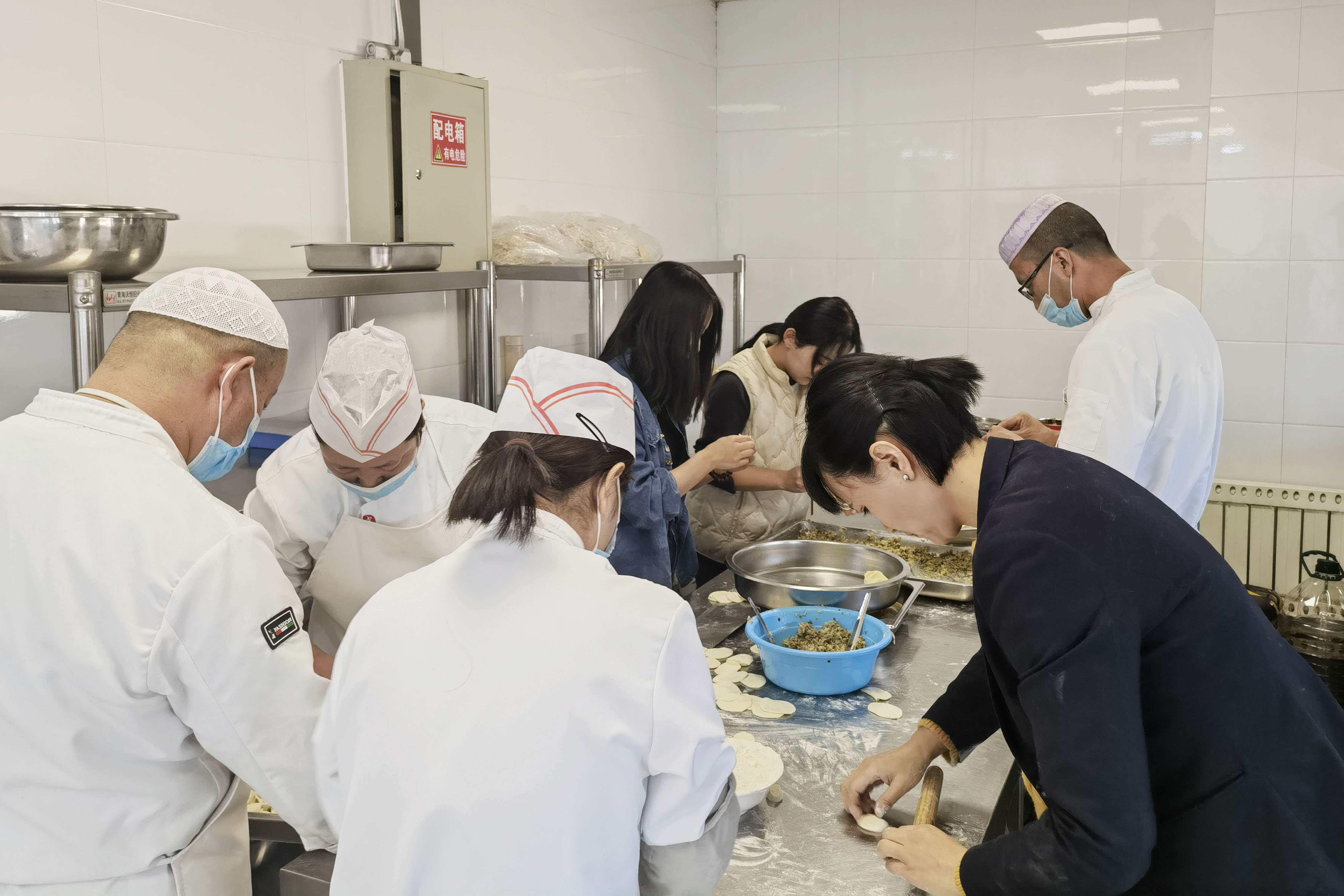 包饺子1.jpg